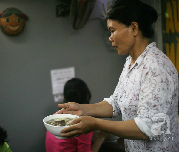 quán bún bò 1000 đồng